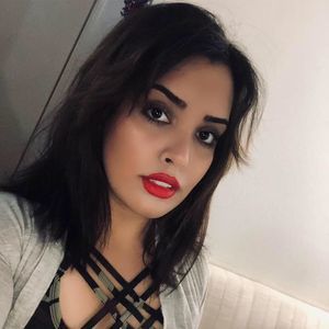 Meet your Posher, Mahnaz